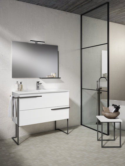Scala 40" Vanity - White with Legs and Towel Bar