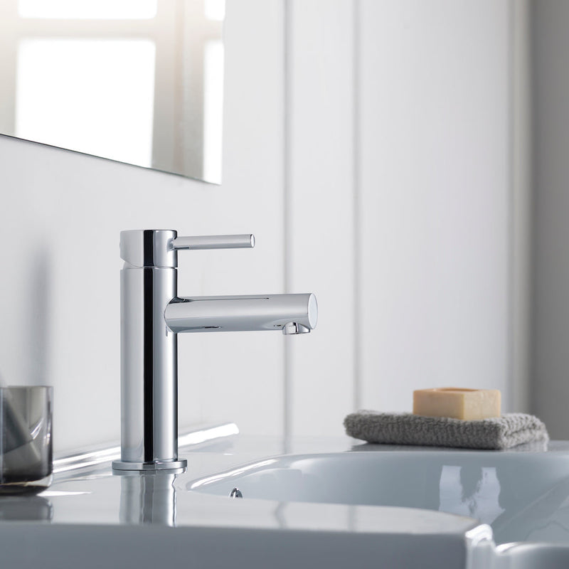 Modern Single Handle Lavatory Faucet Chrome