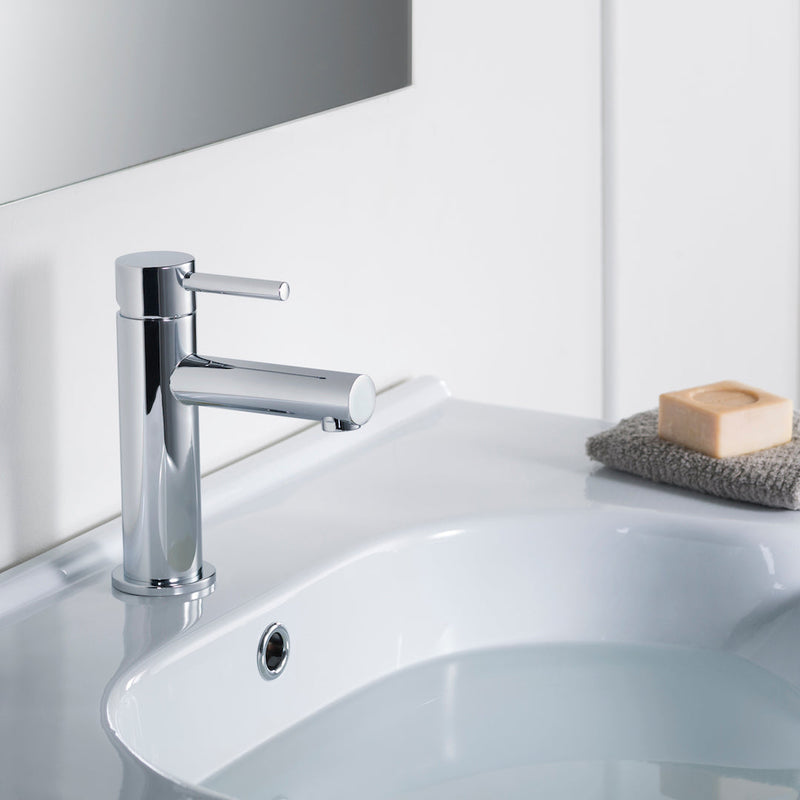 Modern Single Handle Lavatory Faucet Chrome