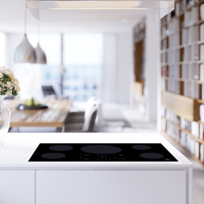 ZLINE 30" Induction Cooktop with 4 Burners (RCIND-30) - Model Bath